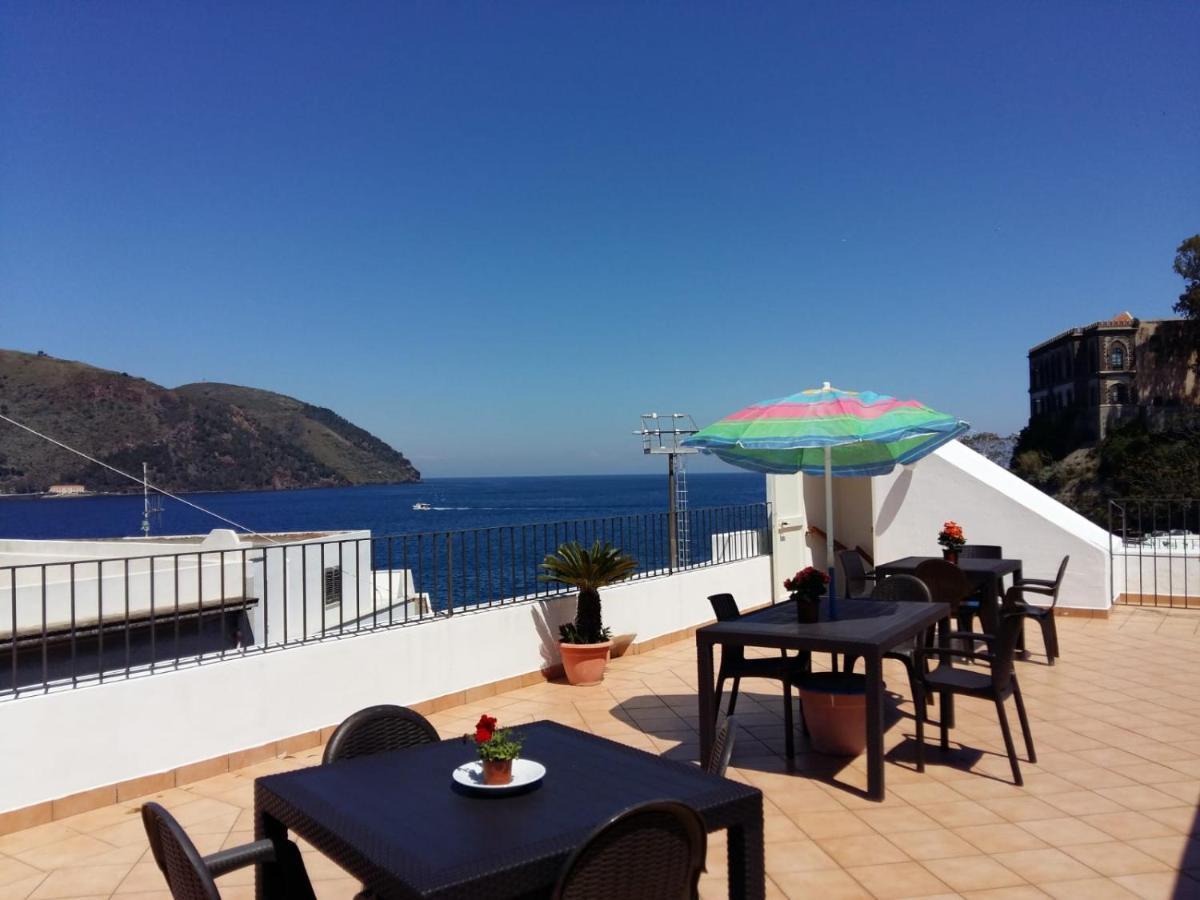 Lipari Centro Storico Flat 7 Min From Port Apartman Kültér fotó